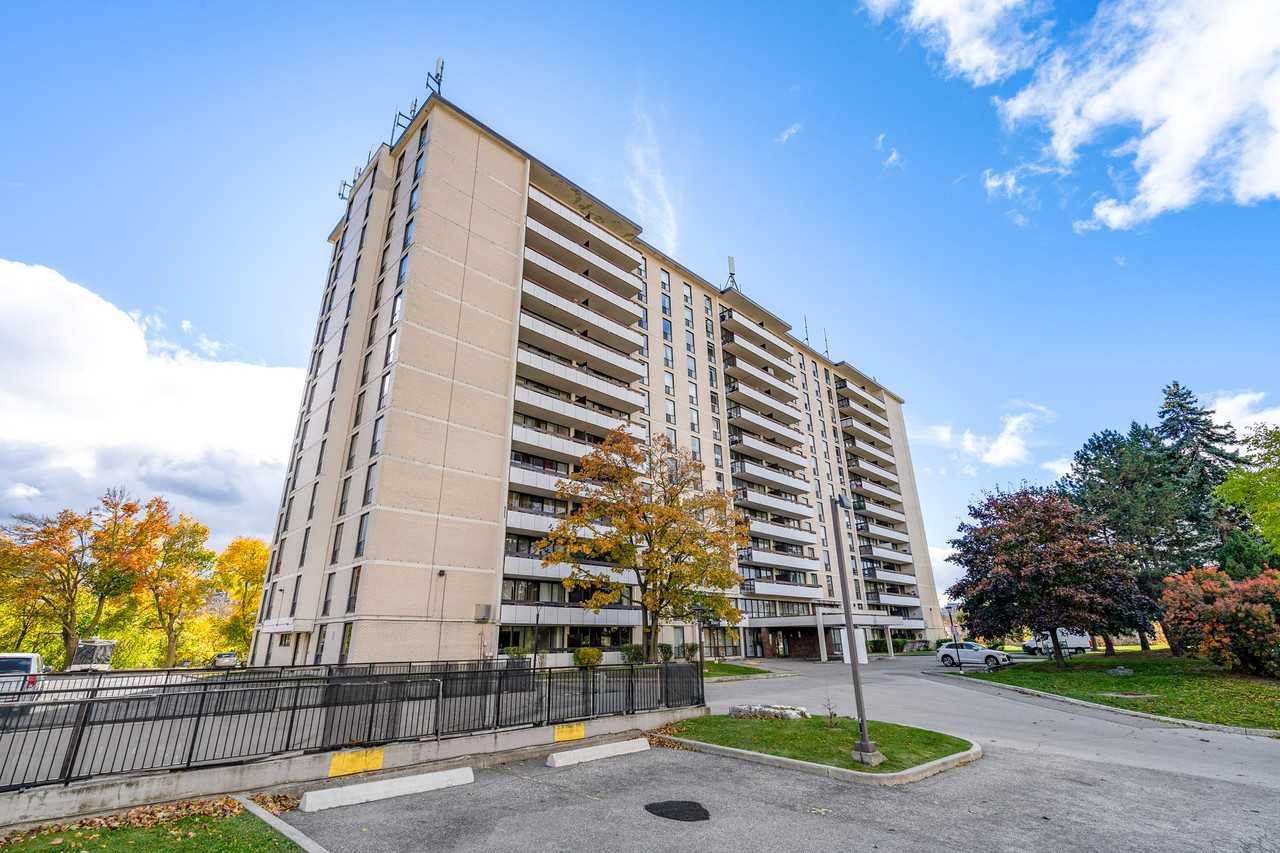 Bayview Square - Photo 2 of 50