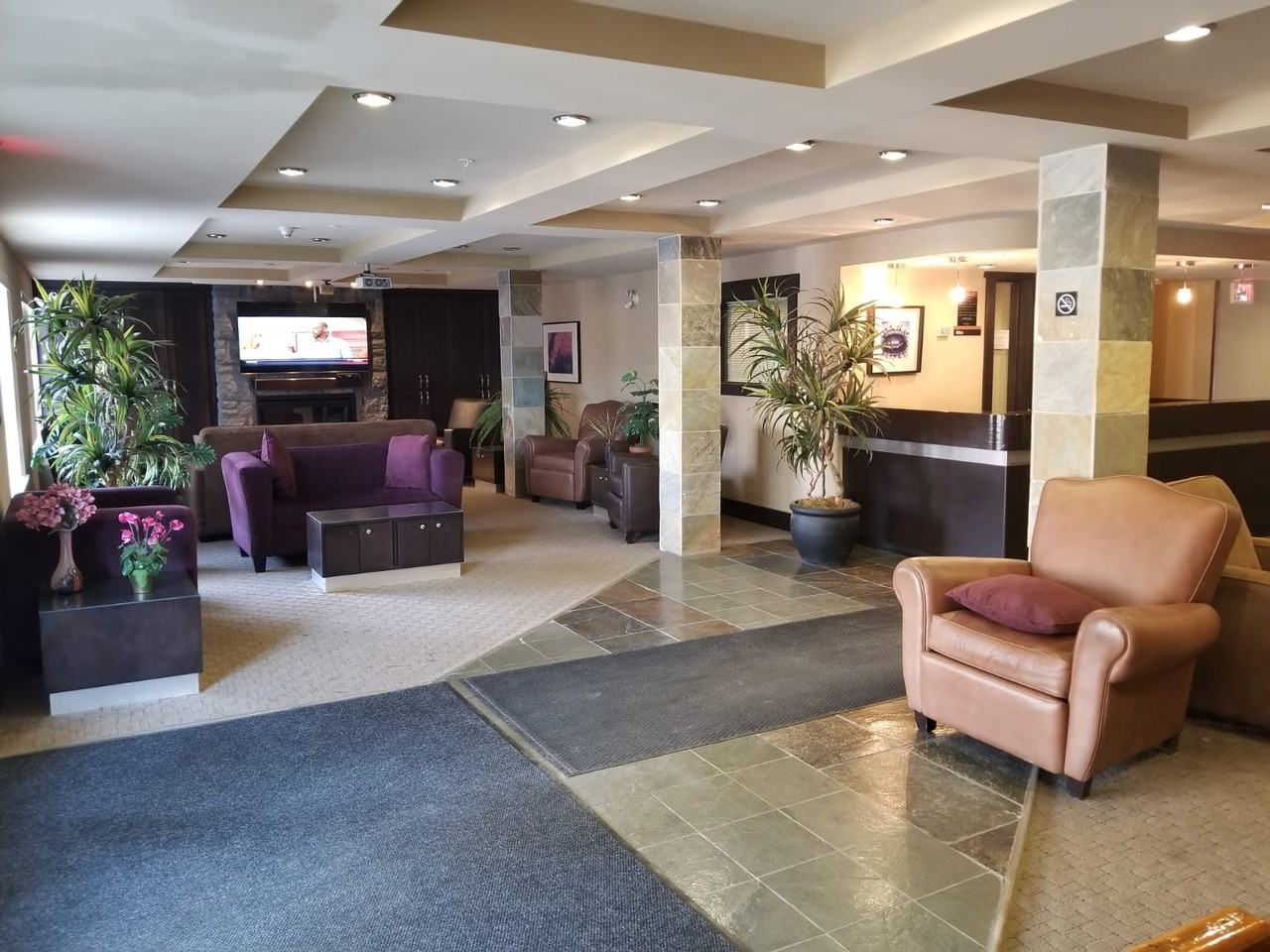 Regina Apartments - Photo 7 of 10