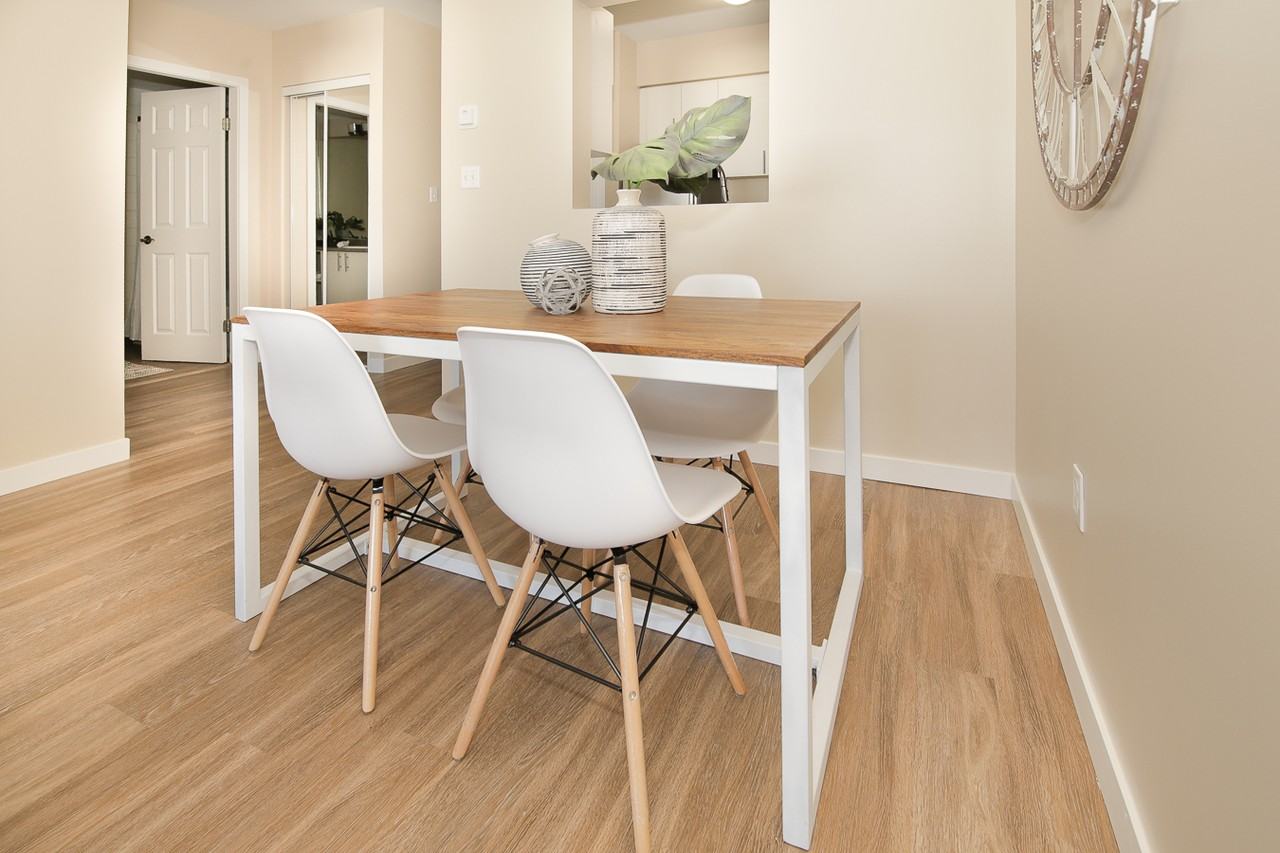 Red Deer Apts - Photo 5 of 15