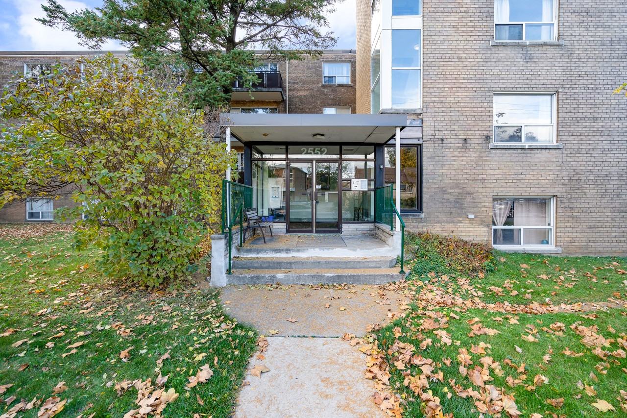 Fairlawn Apartments - Photo 5 of 14