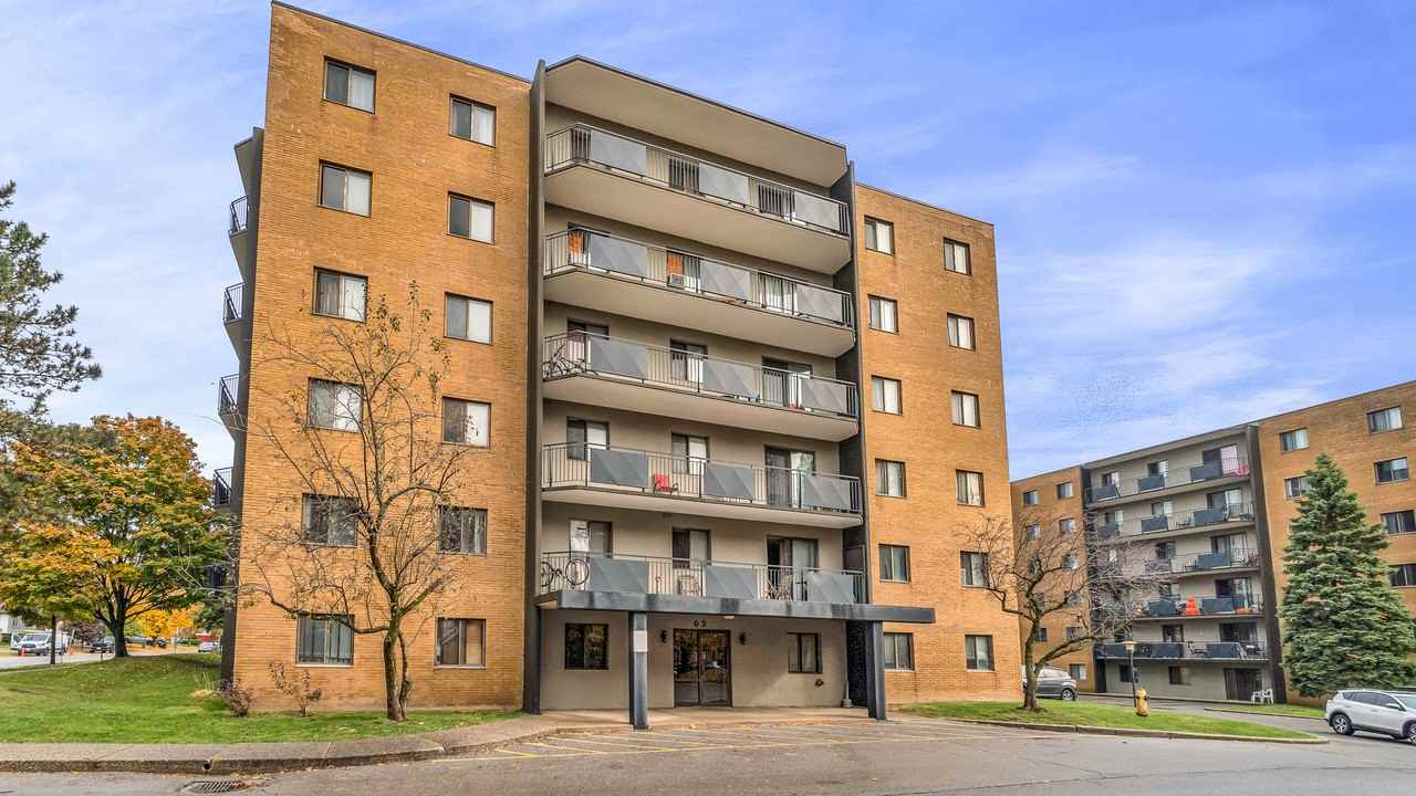 Lynden Park Towers - Photo 3 of 9