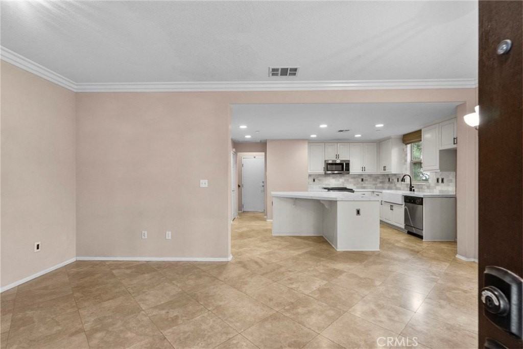 20433 Paseo Cresta - Photo 3 of 45