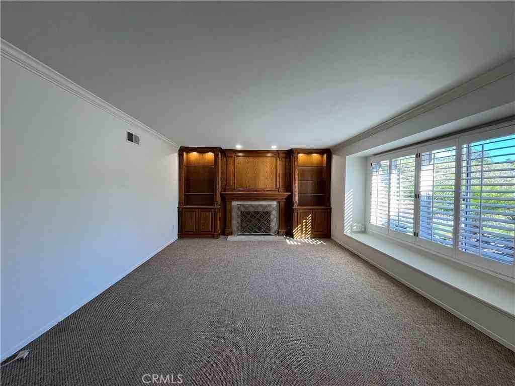 729 La Grange Ave - Photo 5 of 32