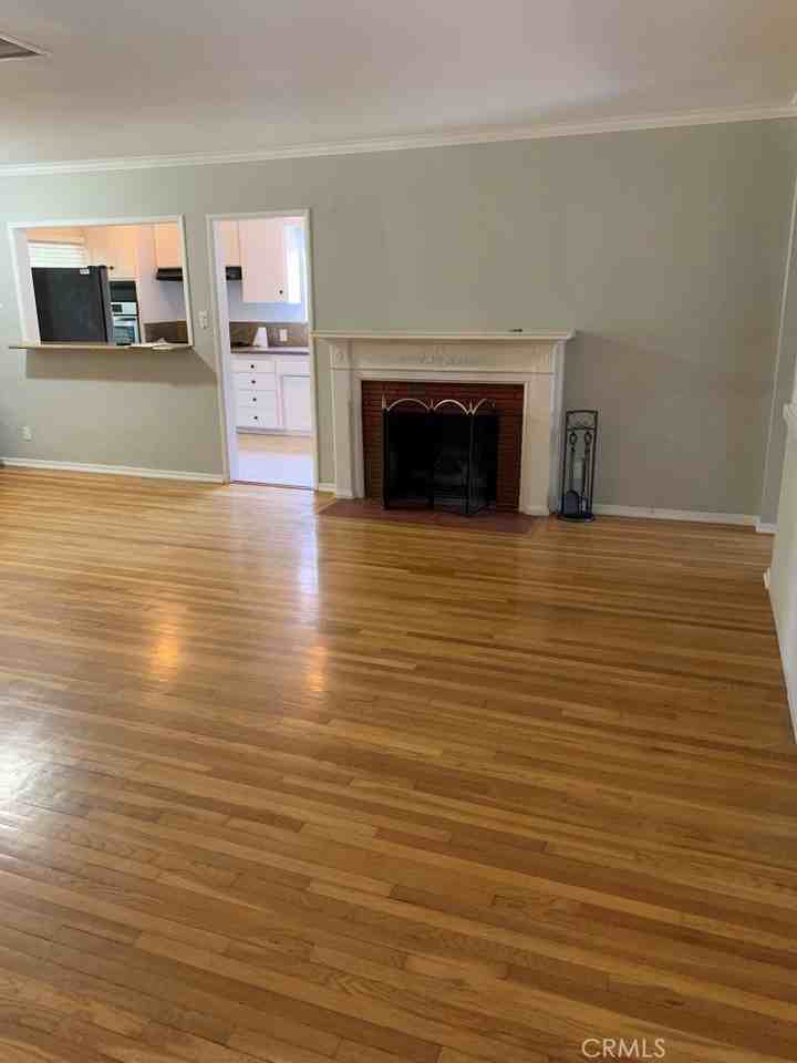 13627 Huston St - Photo 3 of 12