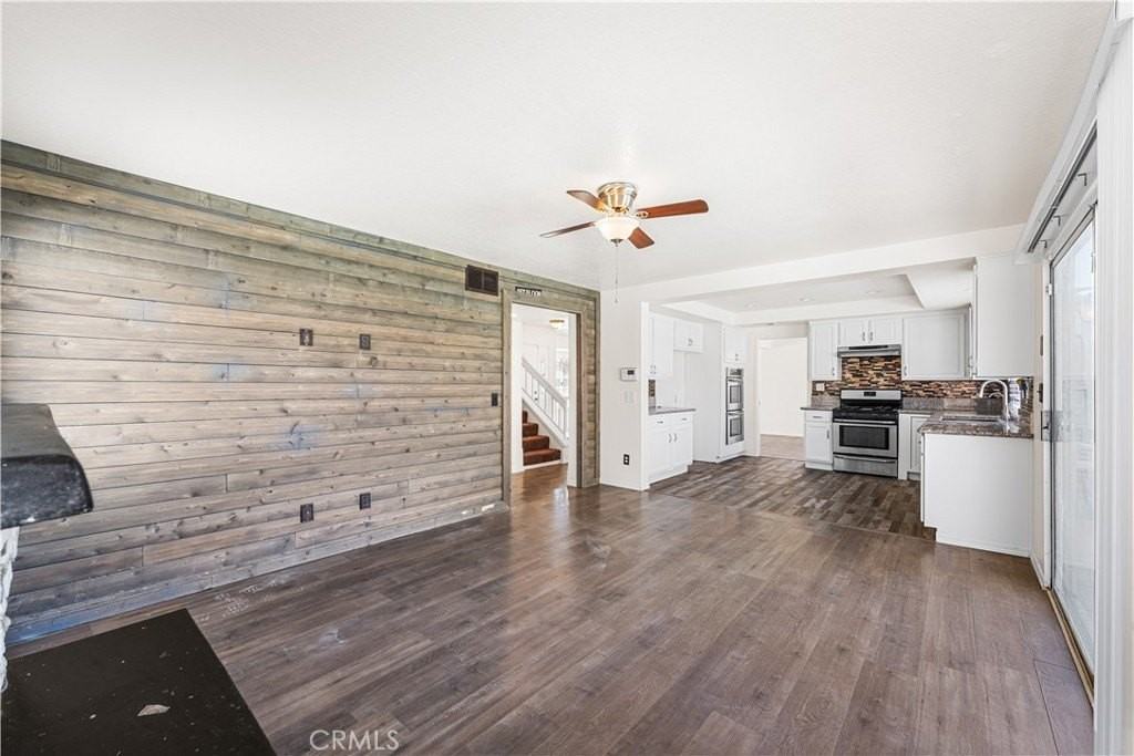 2145 W Avenue P8 - Photo 3 of 36