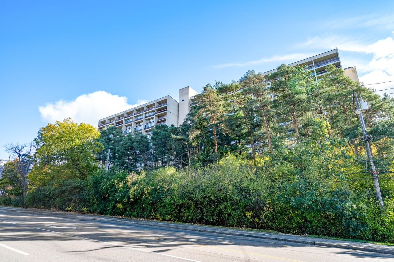 Somerset Apartments - Photo 6 of 30