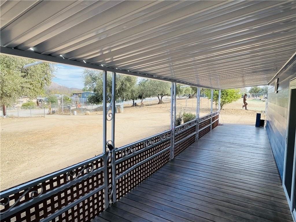 20357 Bryant St - Photo 7 of 30