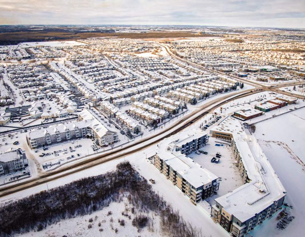 Hampton Gardens - Photo 3 of 50