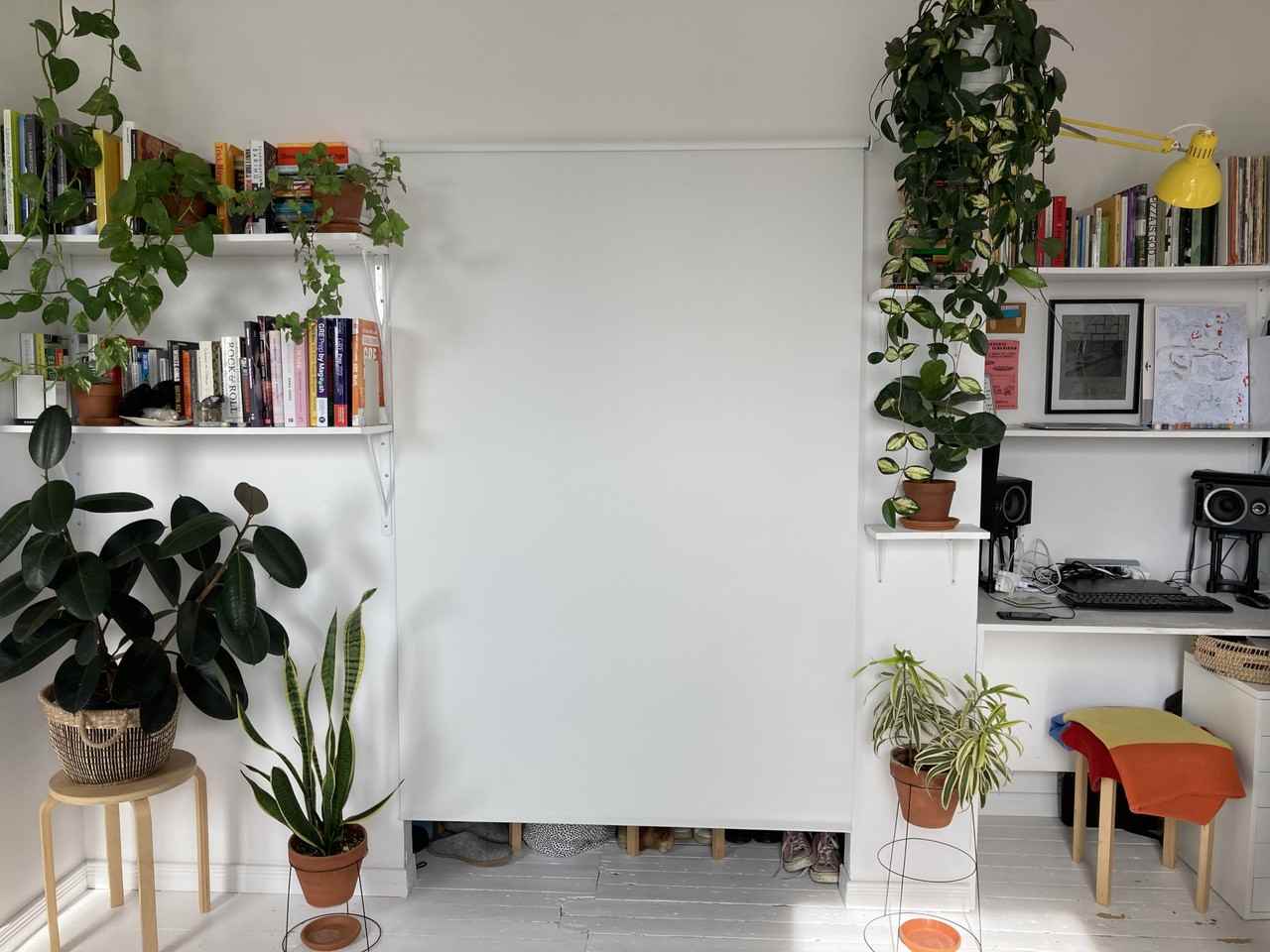 Gladstone Suites - Photo 3 of 50