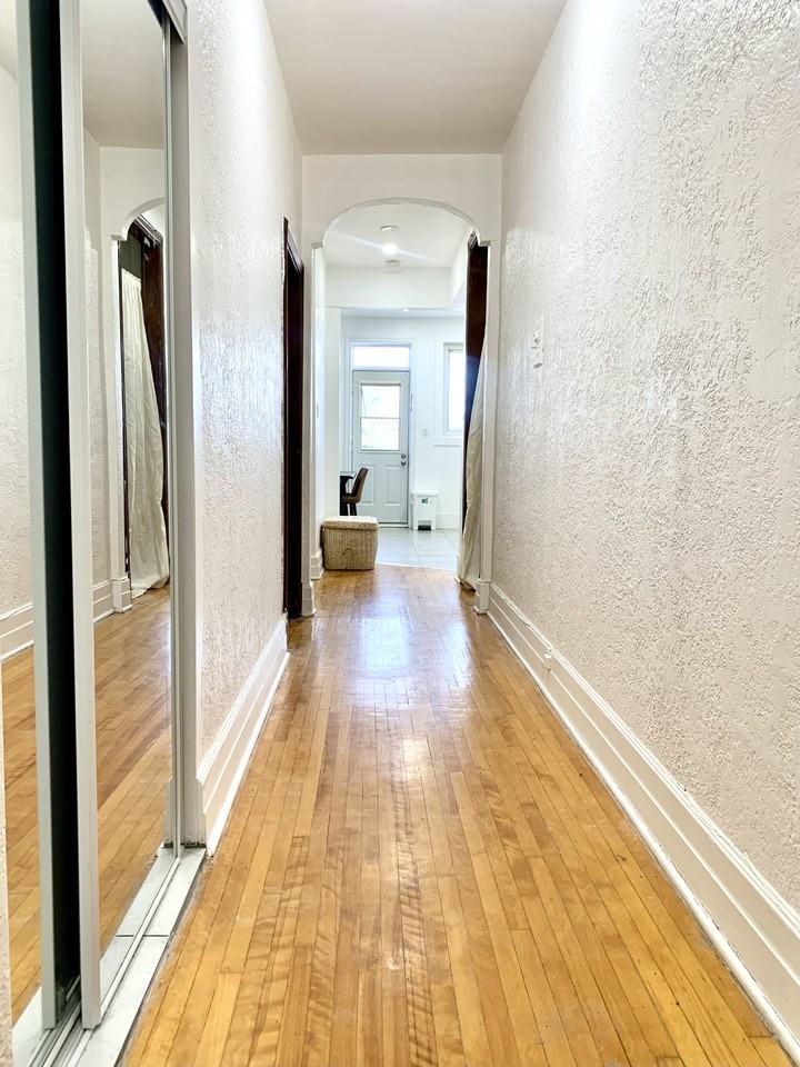 5960 Avenue de Monkland - Photo 4 of 12