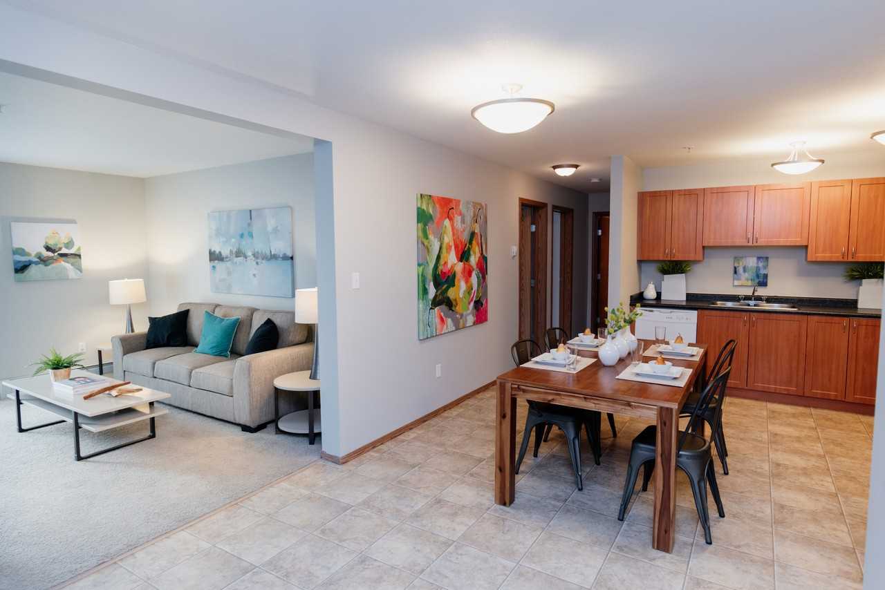 West Haven Terrace - Photo 6 of 12