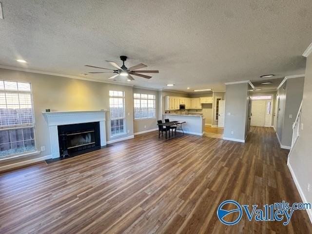 492 Sussex Dr Sw - Photo 7 of 49