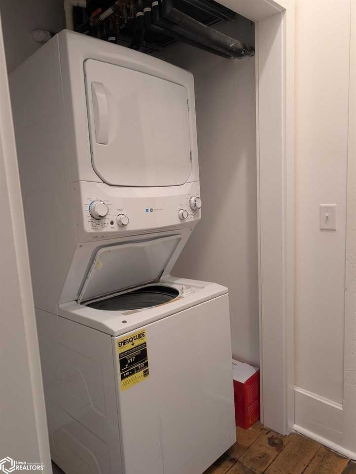 334 Washington St Unit 3 #3 - Photo 2 of 6