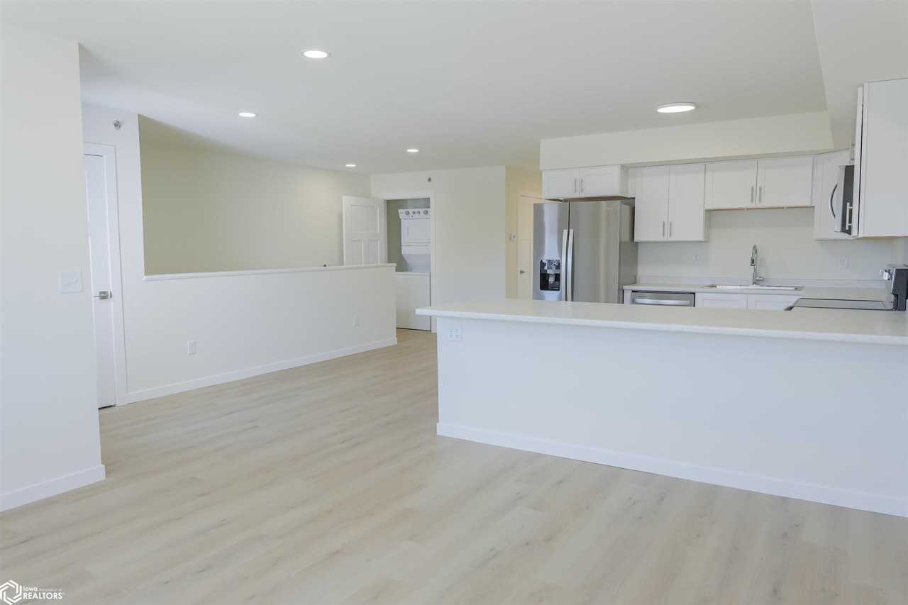 510 Layne Dr - Photo 2 of 8