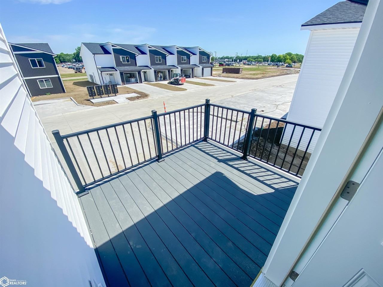 510 Layne Dr - Photo 4 of 8