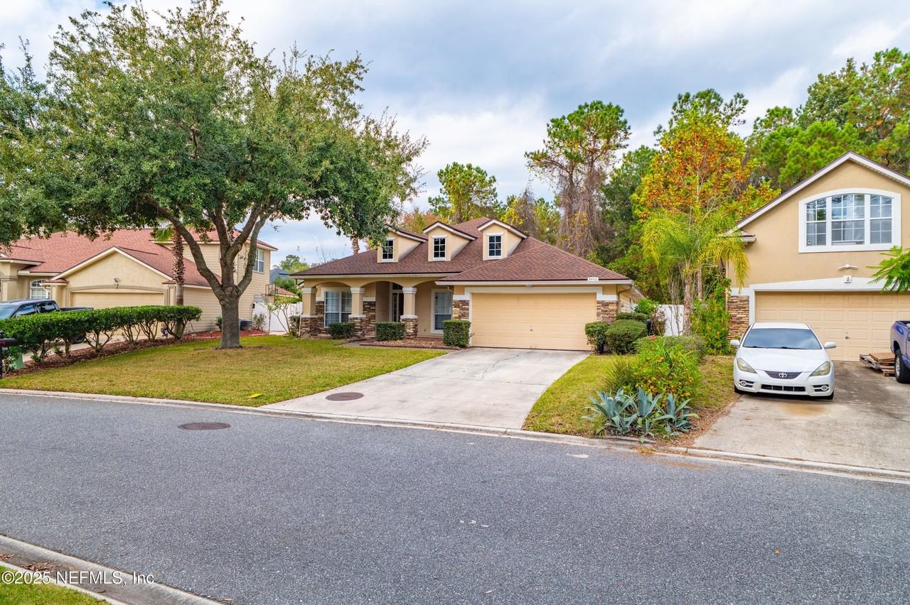 3466 Laurel Leaf Dr - Photo 3 of 31