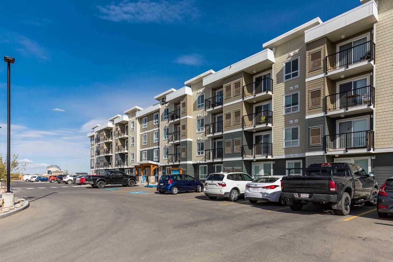 Station View - Photo 4 of 17