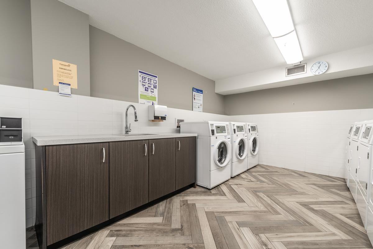 1755 Haro Street - Photo 3 of 13