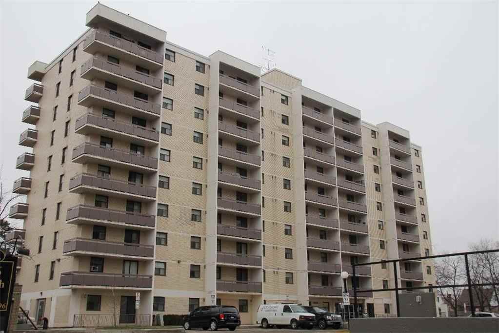 182 Church Street, East - Photo 7 of 36