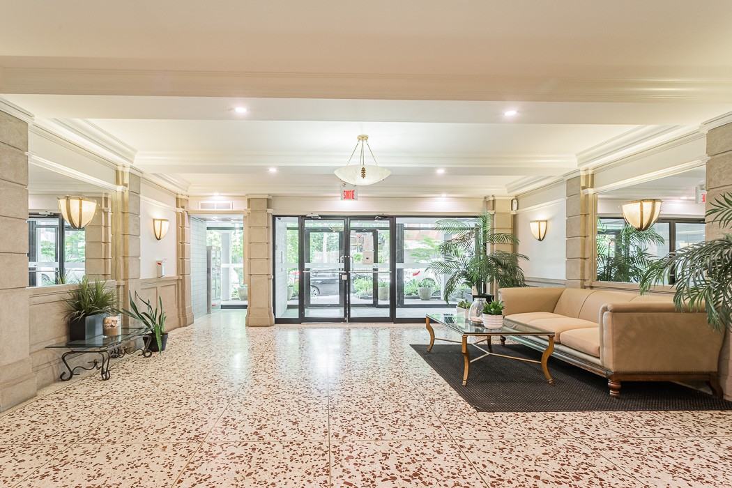 1000 Rue Pratt - Photo 6 of 34