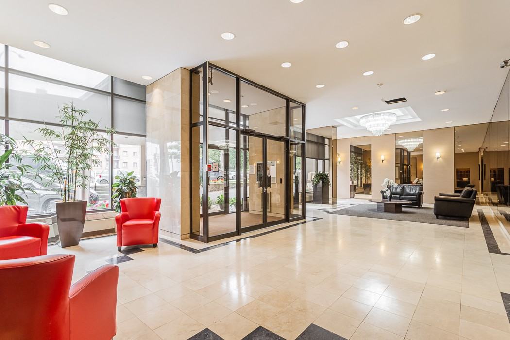 4840 Côte St-Luc Montreal - Photo 4 of 50