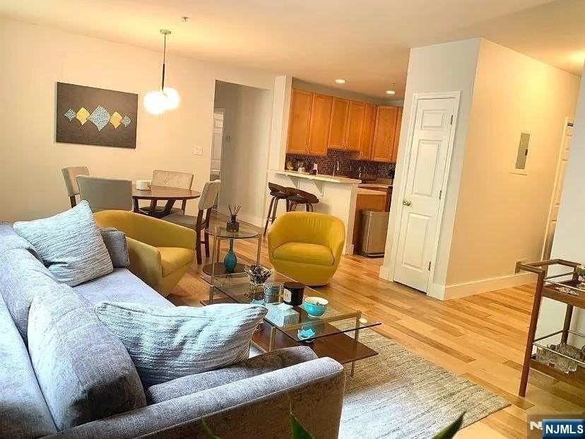 57 Mountainview Ct - Photo 6 of 11