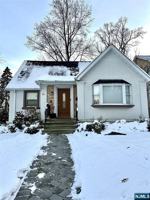 featured image of 80 Lexington Ave