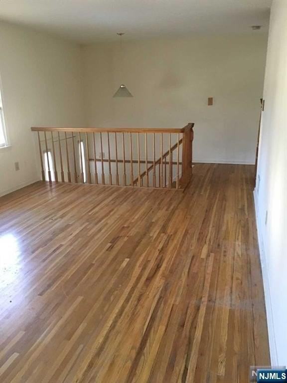 74 Carol St - Photo 4 of 17