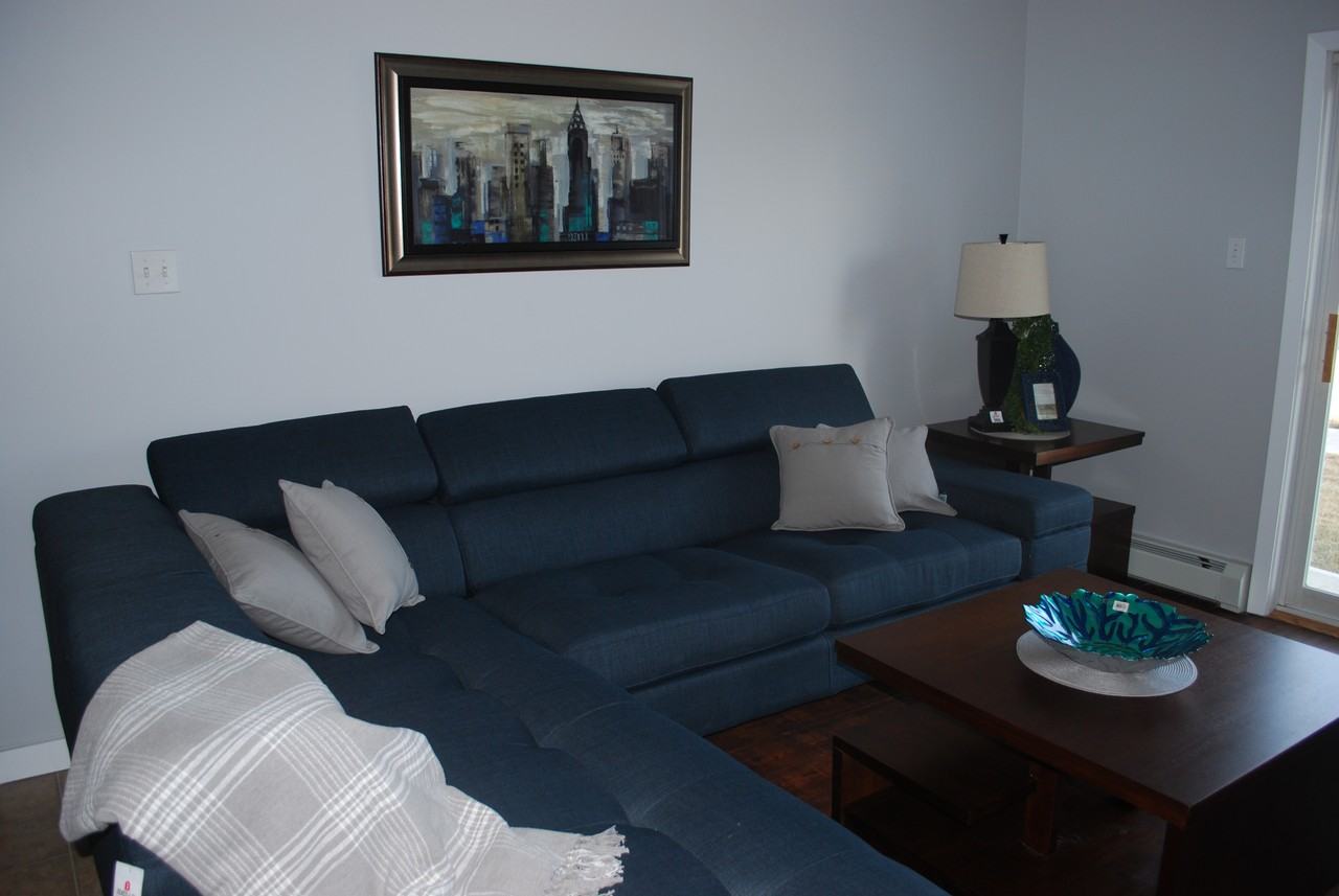 Tuscany Manor - Photo 5 of 16