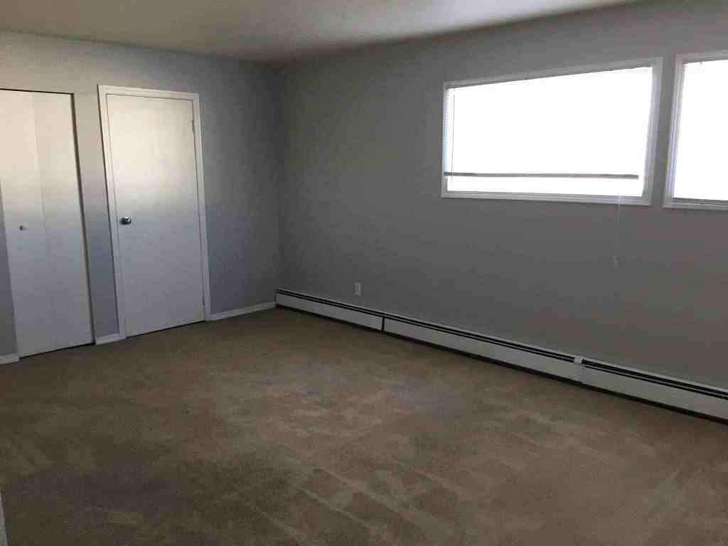 Terrace Court - Photo 4 of 6