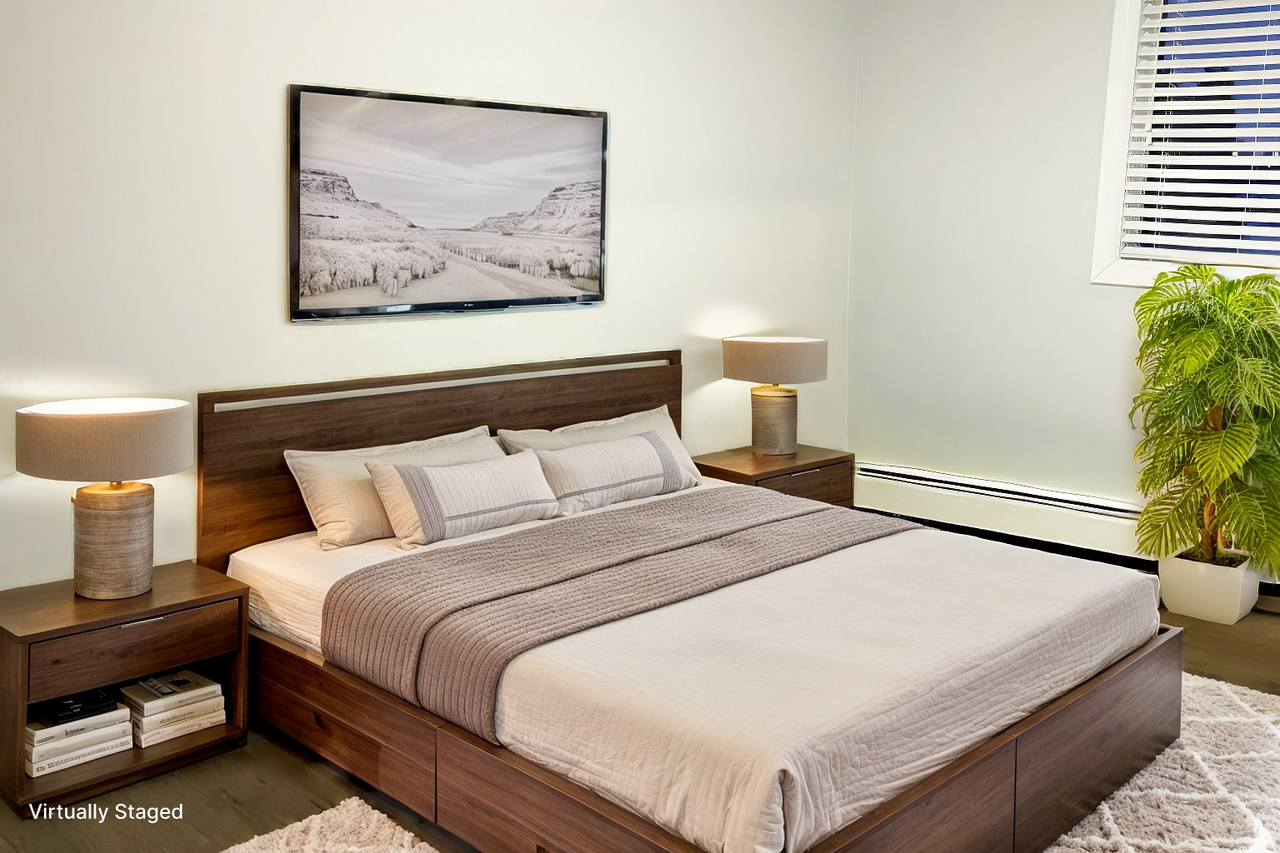 6 Nixon - Photo 5 of 10