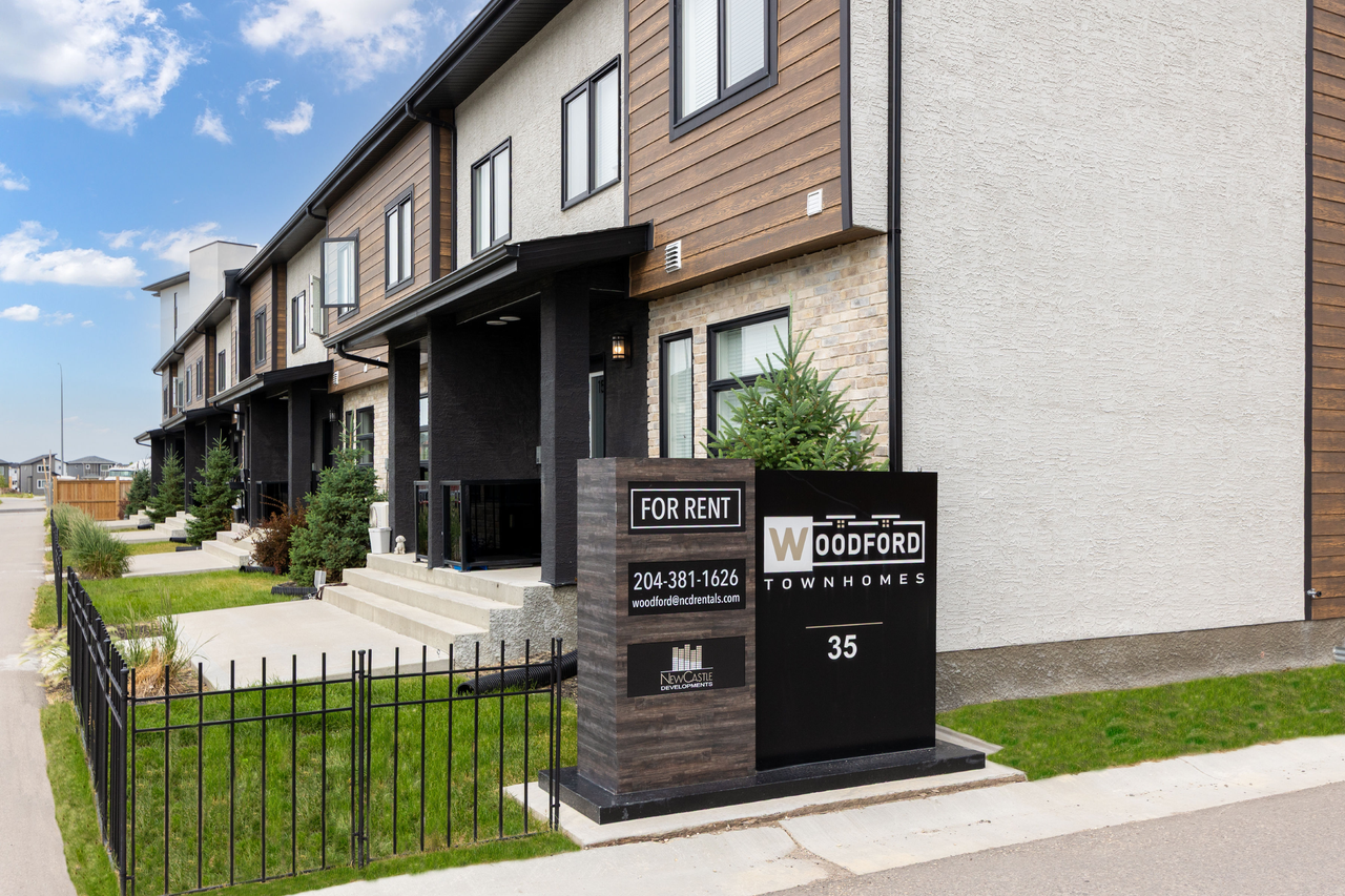 Woodford Townhomes - Photo 2 of 28