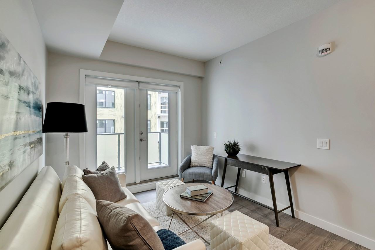 7711 Macleod Trail SW - Photo 5 of 16