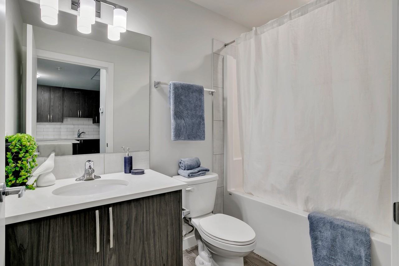 7711 Macleod Trail SW - Photo 7 of 16