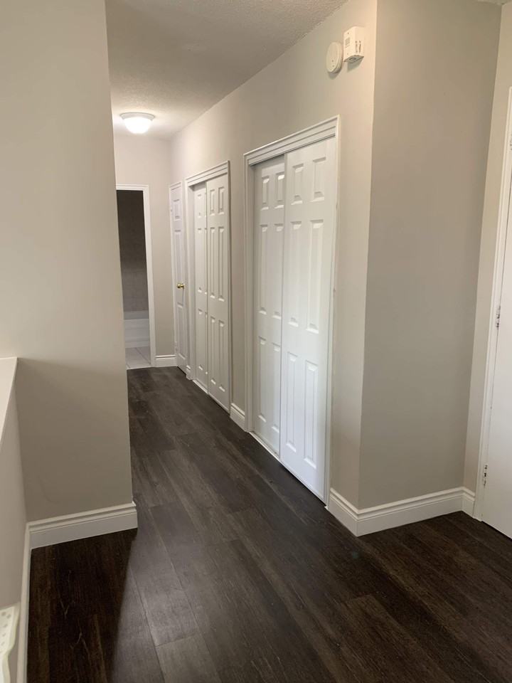 468 Ottawa Street North, Hamilton - Photo 5 of 50