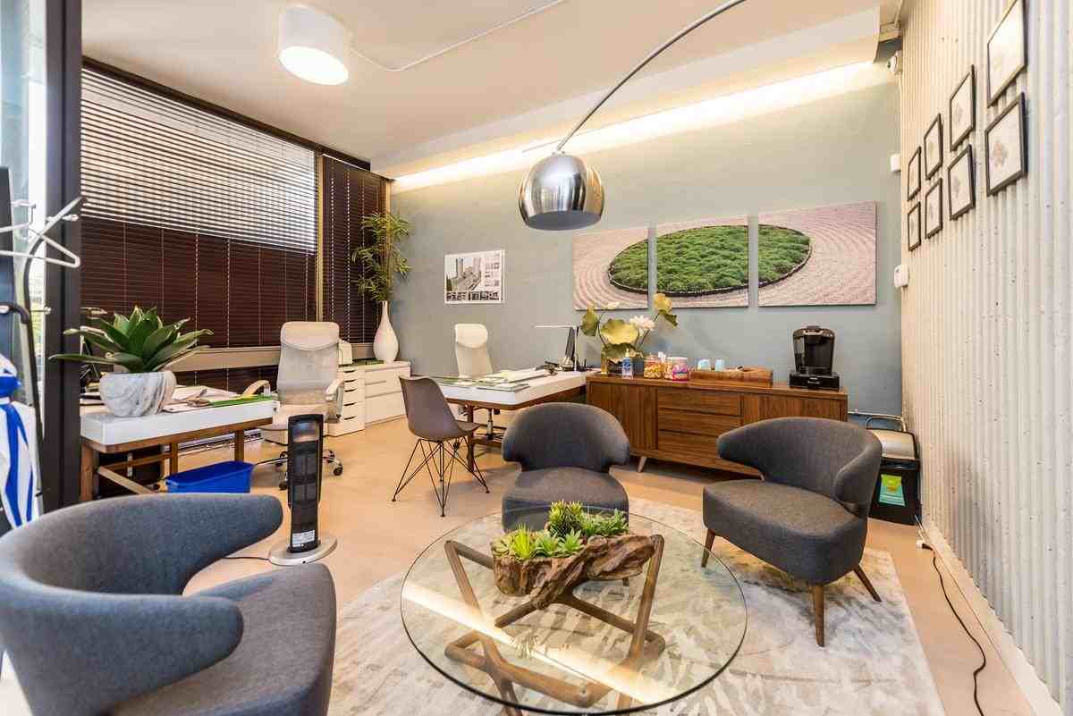 9303 Salish Court - Photo 4 of 19