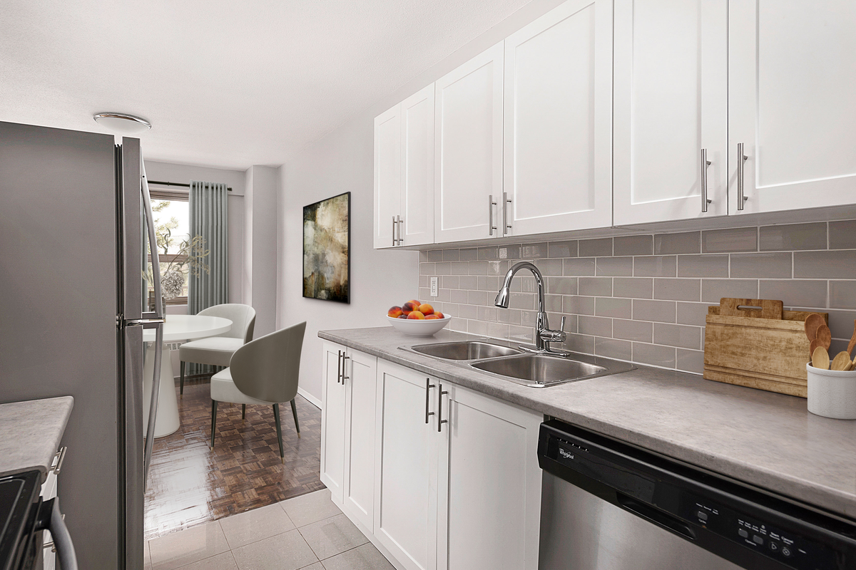 2077 Prospect Street - Photo 5 of 31