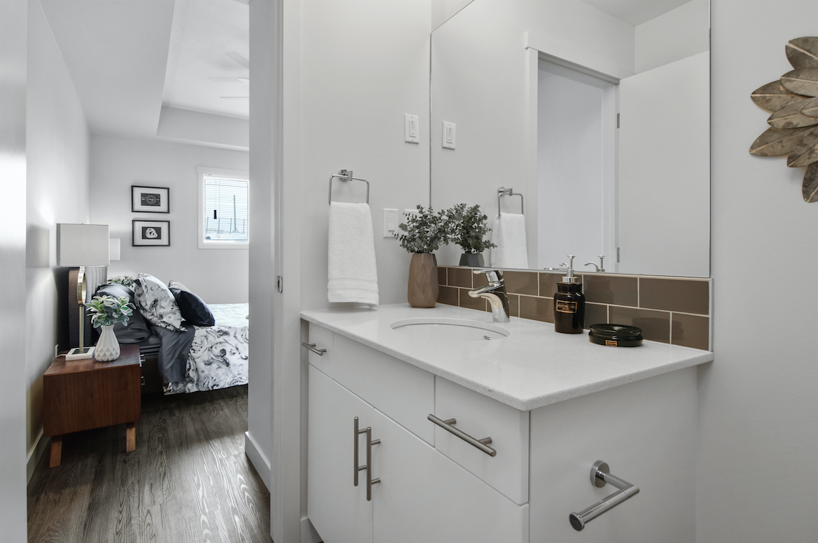 Aberdeen View - Photo 7 of 24