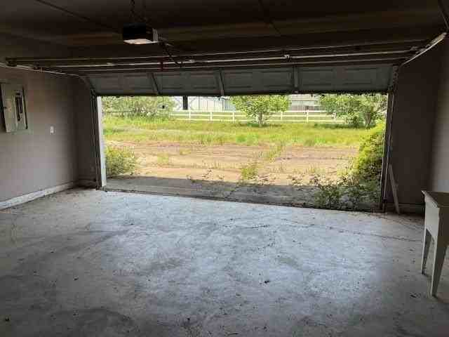 31205 Hegar Rd - Photo 2 of 17