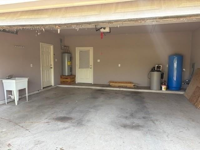 31205 Hegar Rd - Photo 3 of 17