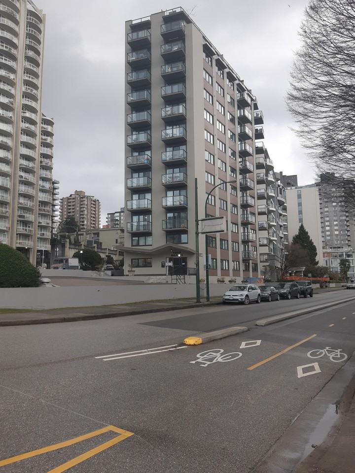 Penthouse Towers - Photo 2 of 14