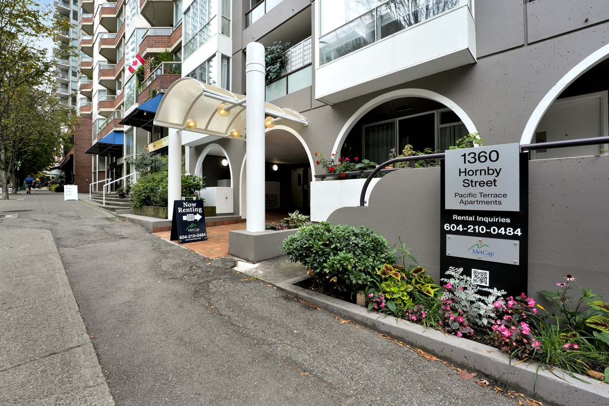 1360 Hornby Street - Photo 2 of 19