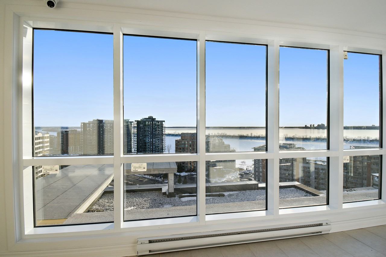 Habitation St-Laurent 2 - Photo 3 of 50