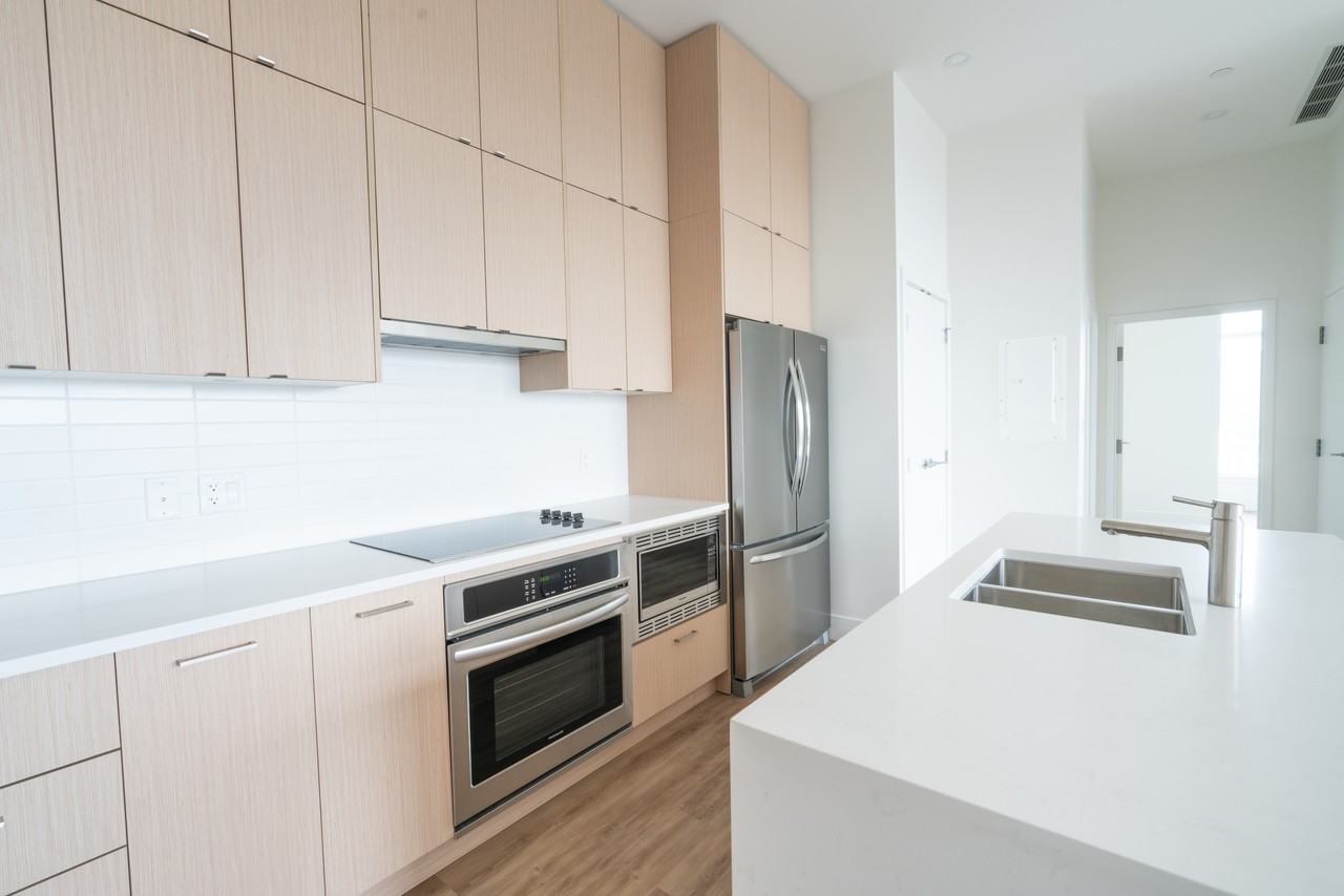 Shoreline West End - Photo 6 of 50