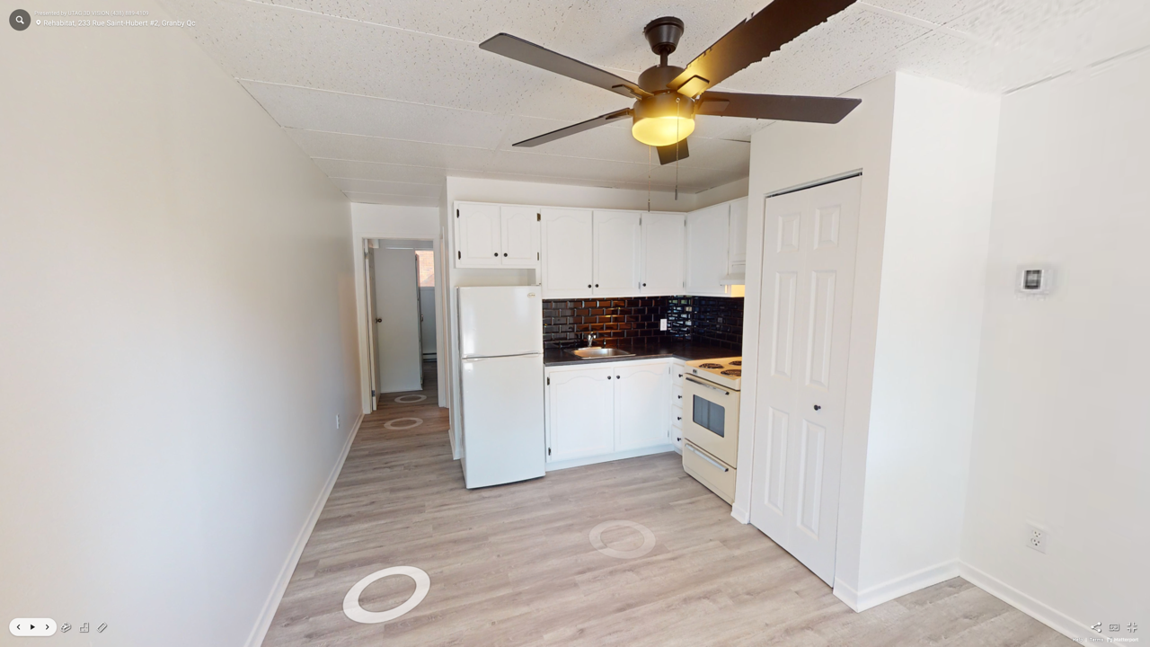 363-369 Blvd Leclerc W - Photo 7 of 35