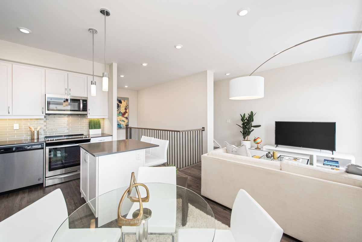 Park Village Townhomes - Photo 7 of 31