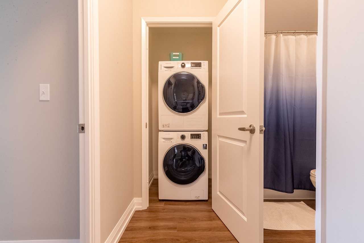 6289 McLeod - Photo 4 of 50