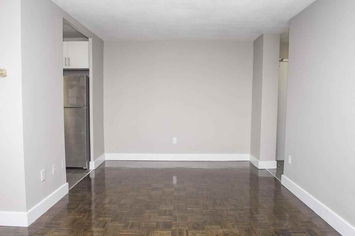 2185 Sheridan Park Dr - Photo 7 of 50