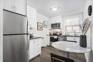 featured image of 123 113-123 Emerald Street South