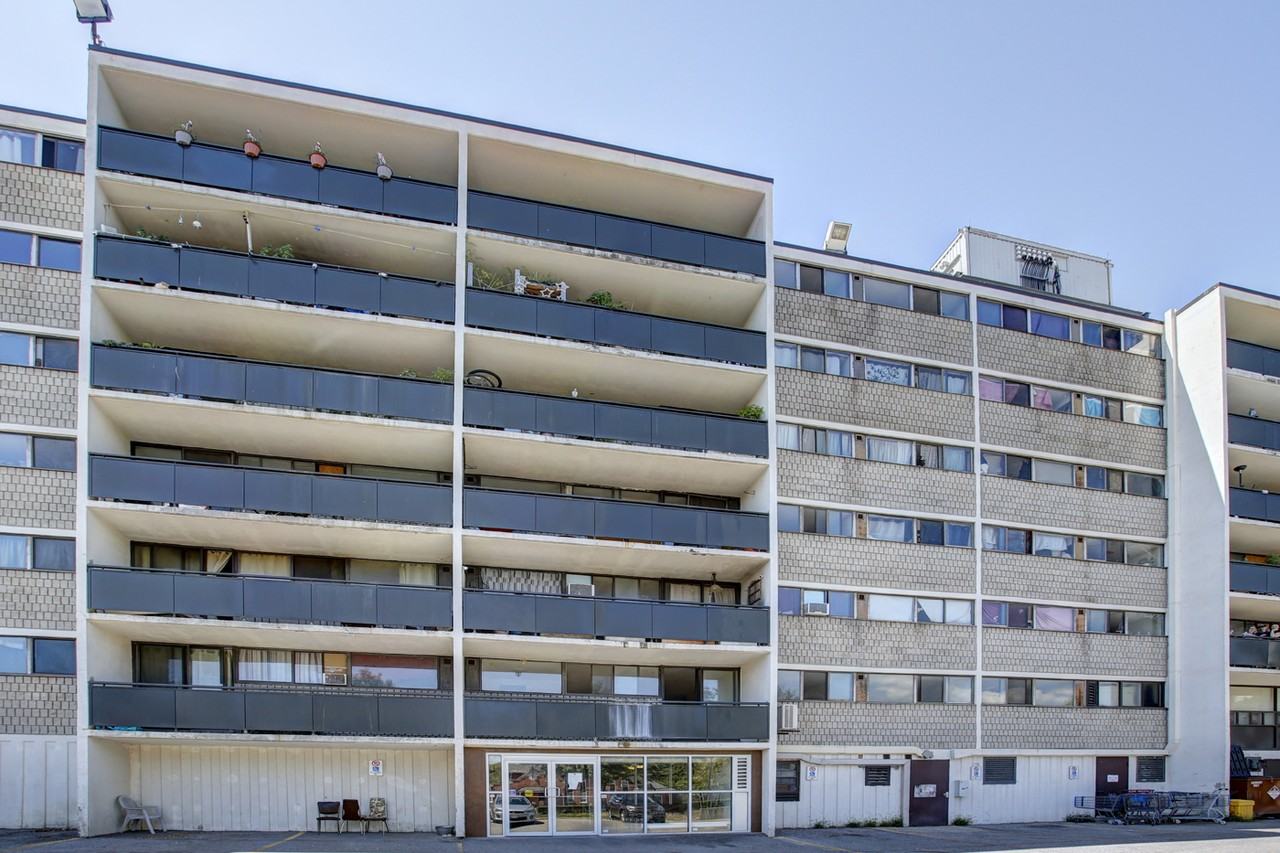 666 King Street, East - Photo 6 of 23